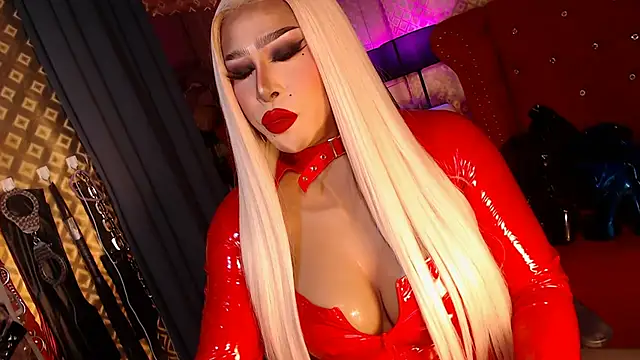 Snapshot of AntoniaSaints chatting on November 2025 10:20:02 PM AntoniaSaints online show from November 2025 10:20:02 PM