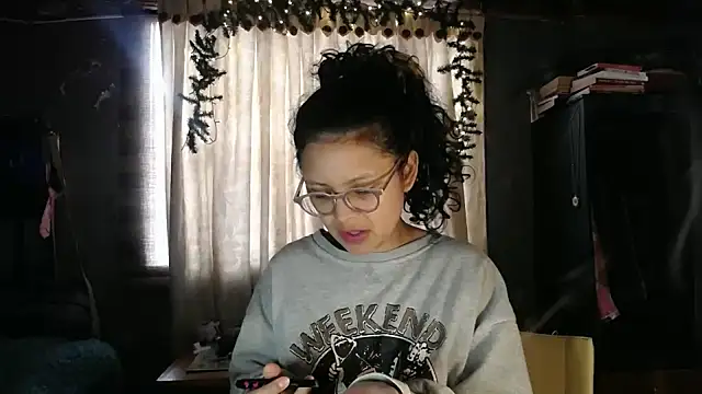 Snapshot of Hathorlove chatting on January 2026 01:49:01 PM Hathorlove online show from January 2026 01:49:01 PM