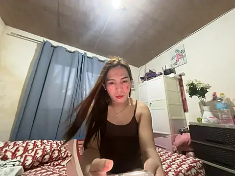 Msyensmith online show from May 2026 09:27:01 AM