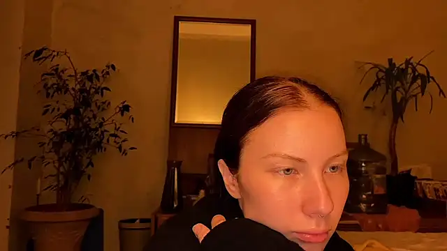 Snapshot of elfess chatting on September 2025 05:48:01 PM elfess online show from September 2025 05:48:01 PM