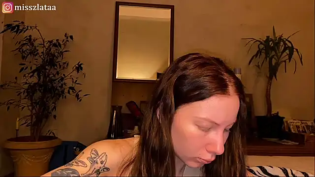 Snapshot of elfess chatting on November 2025 05:06:01 AM elfess online show from November 2025 05:06:01 AM