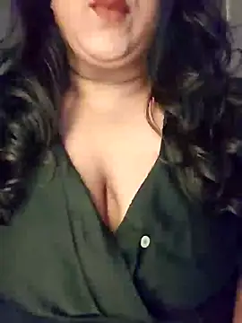 Snapshot of sassy_horny chatting on December 2024 06:19:01 PM sassy horny online show from December 2024 06:19:01 PM