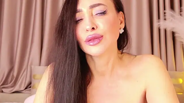 NaomiBlack35 online show from January 2025 06:52:01 PM