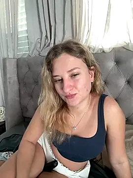 MileySummer online show from December 2025 07:04:01 AM