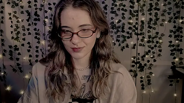 Snapshot of risha_laas chatting on February 2025 07:59:02 PM risha laas online show from February 2025 07:59:02 PM