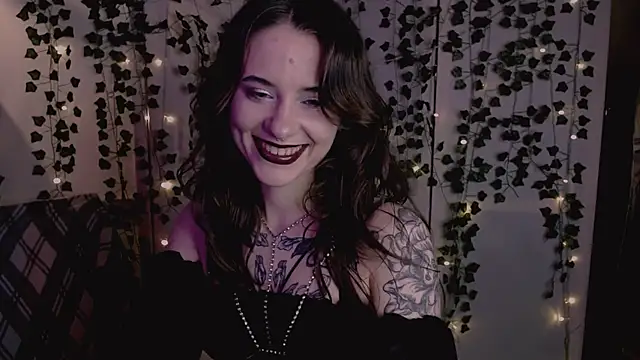 risha laas online show from February 2026 07:35:01 PM