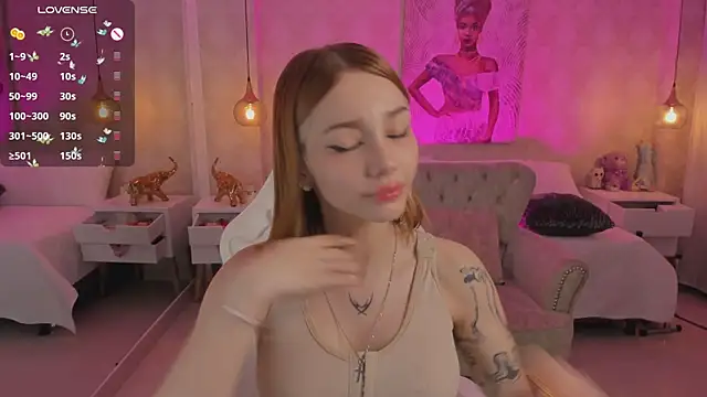 Snapshot of LITTLE-VIVI chatting on March 2025 06:37:01 AM LITTLE-VIVI online show from March 2025 06:37:01 AM