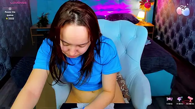 Fera1 Berry online show from March 2025 03:40:01 AM