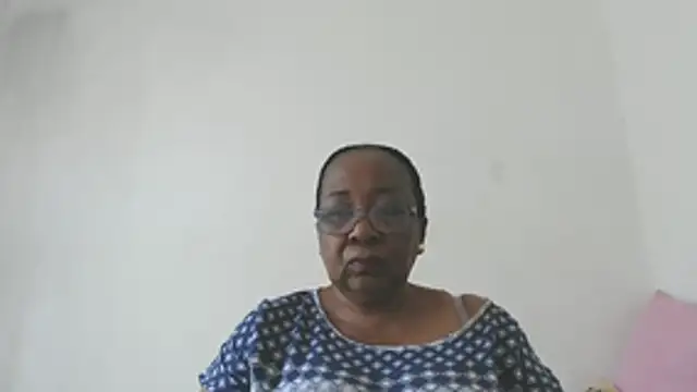 Snapshot of KinkyRicoSaisyours chatting on December 2025 07:38:01 AM KinkyRicoSaisyours online show from December 2025 07:38:01 AM