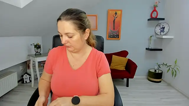 LollaGirl online show from February 2025 04:19:02 AM