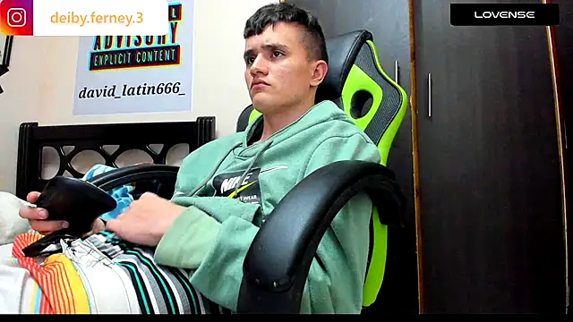 davidlatin66 online show from December 2024 05:14:02 AM