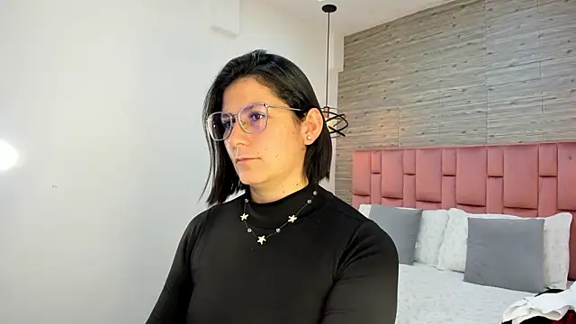 SarahDeyvis online show from March 2025 03:04:02 PM