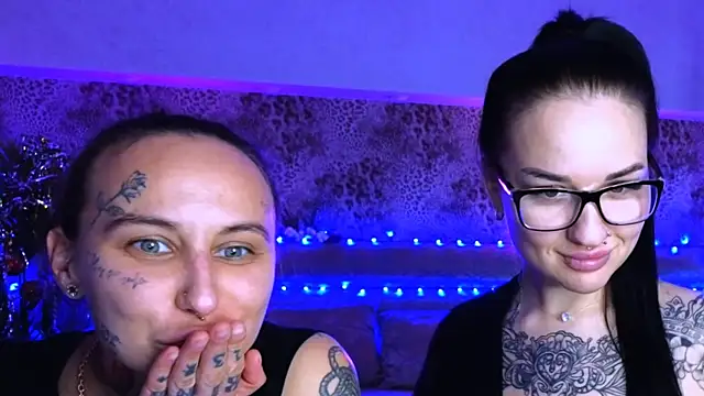 Snapshot of Cool_Freak_ chatting on December 2024 03:26:02 PM Cool Freak online show from December 2024 03:26:02 PM