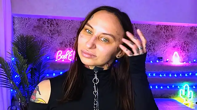 Snapshot of Cool_Freak_ chatting on February 2025 10:10:02 AM Cool Freak online show from February 2025 10:10:02 AM