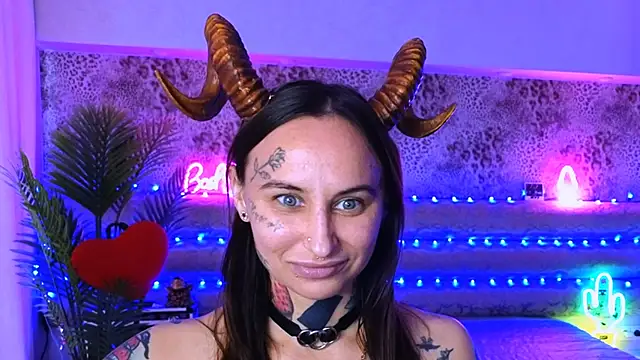 Snapshot of Cool_Freak_ chatting on March 2025 08:42:01 AM Cool Freak online show from March 2025 08:42:01 AM