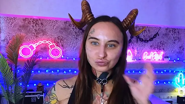 Snapshot of Cool_Freak_ chatting on September 2025 10:31:01 AM Cool Freak online show from September 2025 10:31:01 AM