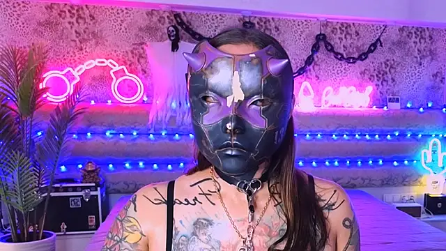 Snapshot of Cool_Freak_ chatting on October 2025 10:23:02 AM Cool Freak online show from October 2025 10:23:02 AM