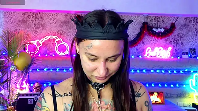 Snapshot of Cool_Freak_ chatting on December 2025 10:20:01 AM Cool Freak online show from December 2025 10:20:01 AM