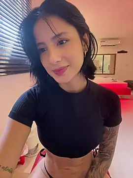 Snapshot of Ale_Lewis chatting on January 2025 08:24:01 PM Ale Lewis online show from January 2025 08:24:01 PM