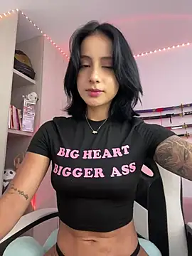 Snapshot of Ale_Lewis chatting on March 2025 06:08:02 PM Ale Lewis online show from March 2025 06:08:02 PM