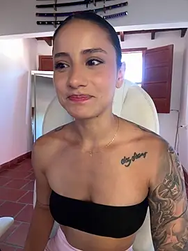 Ale Lewis online show from May 2026 02:10:01 PM