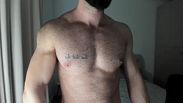 Snapshot of MichaelMasterss chatting on February 2026 10:47:02 PM MichaelMasterss online show from February 2026 10:47:02 PM