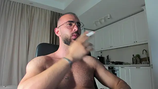MichaelMasterss online show from July 2026 07:16:02 PM