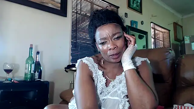 Snapshot of Gucci_Bx chatting on March 2025 05:49:02 AM Gucci Bx online show from March 2025 05:49:02 AM