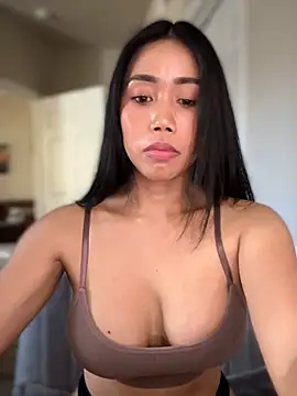 JazzieXo online show from November 2025 09:13:01 PM