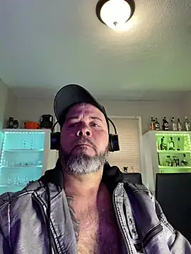 Snapshot of Cristian-Brayan chatting on March 2025 01:17:01 PM Cristian-Brayan online show from March 2025 01:17:01 PM