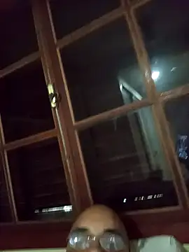 Snapshot of RobertoBuzios22 chatting on November 2025 01:54:02 PM RobertoBuzios22 online show from November 2025 01:54:02 PM