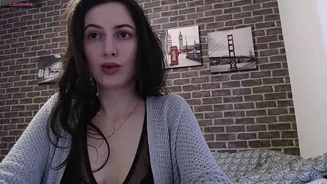  Hot Lady  online show from January 2025 05:49:02 PM