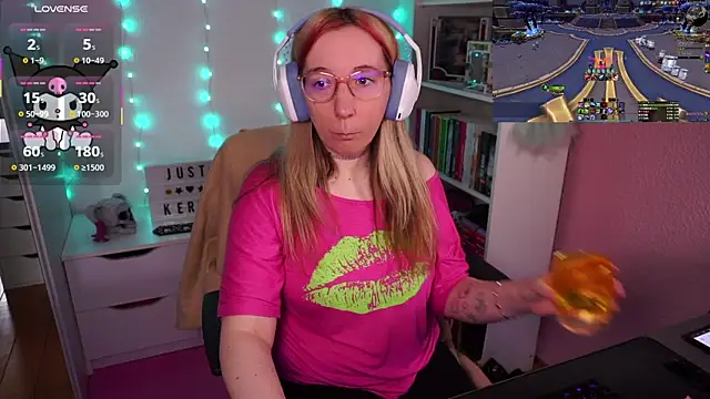 JustKerry online show from November 2025 10:03:01 AM