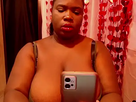 Snapshot of Tishabrown_ chatting on December 2025 12:15:02 AM Tishabrown online show from December 2025 12:15:02 AM