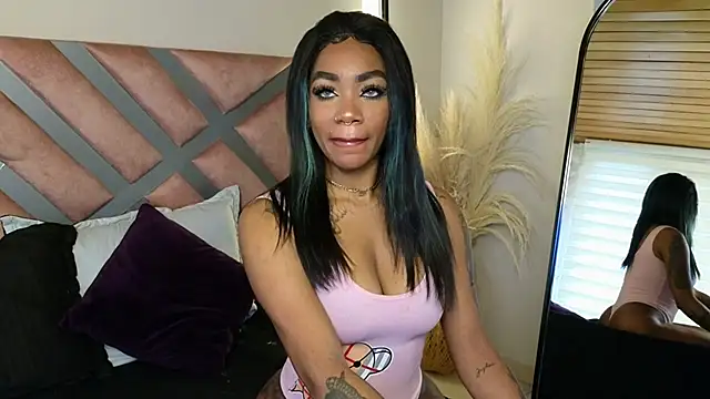 emely brandon online show from March 2025 06:52:01 PM