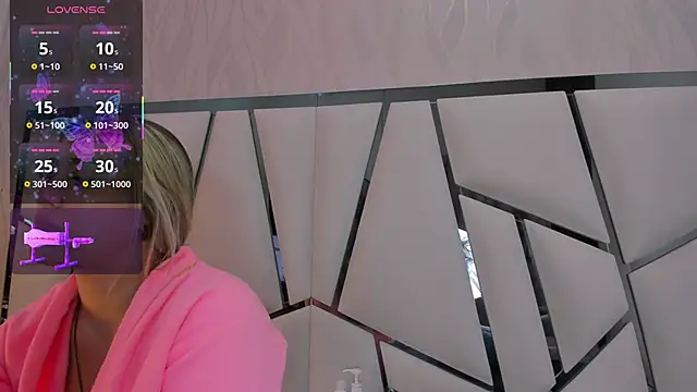 kimberly7  online show from April 2026 11:39:02 AM