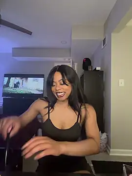 Snapshot of leanarose10 chatting on April 2026 01:00:01 AM leanarose10 online show from April 2026 01:00:01 AM