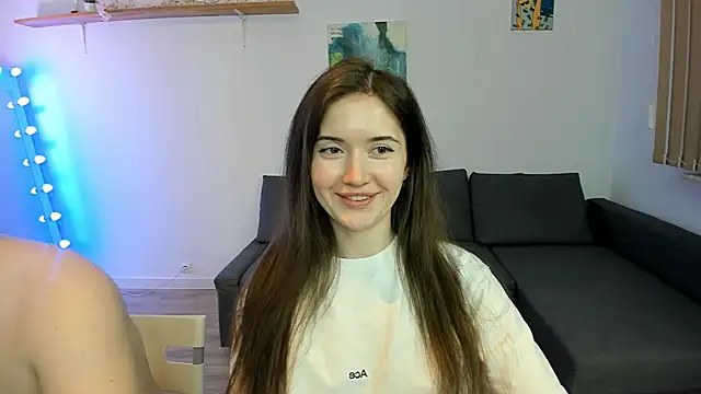 PollyFlame online show from March 2026 08:56:01 PM