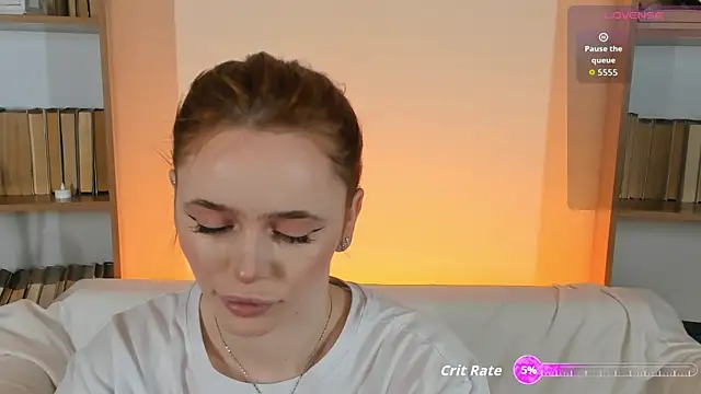 Phoenix Margo online show from November 2025 03:17:01 AM