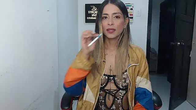 Liamiler01  online show from October 2025 12:41:02 AM