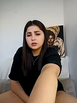 Snapshot of Talla_a chatting on February 2025 10:59:01 AM Talla a online show from February 2025 10:59:01 AM