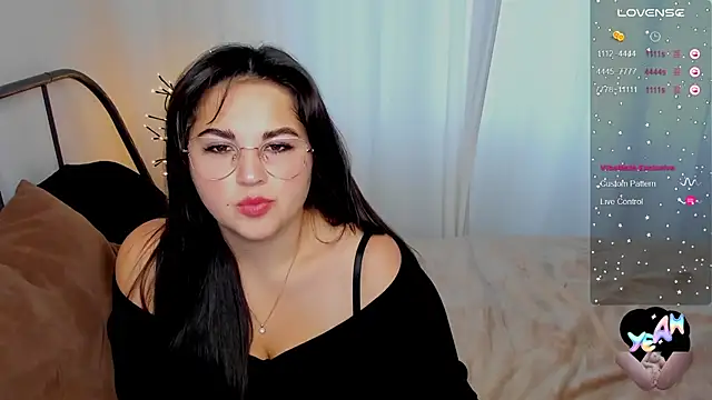 Snapshot of Talla_a chatting on October 2025 12:20:01 PM Talla a online show from October 2025 12:20:01 PM