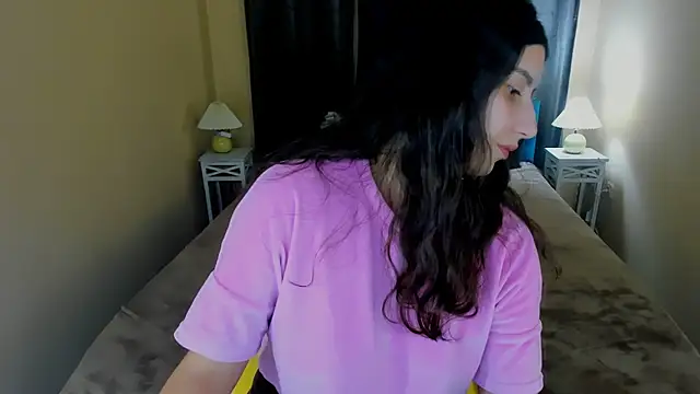 Linda EX online show from March 2026 07:06:01 PM