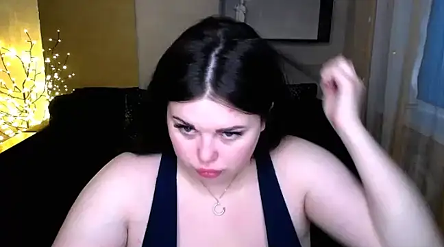 Emily Mo online show from March 2025 06:31:01 AM