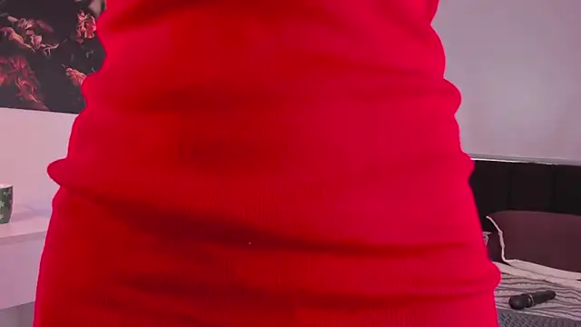 Snapshot of mia_thompsonn_ chatting on December 2024 06:03:02 PM mia thompsonn online show from December 2024 06:03:02 PM