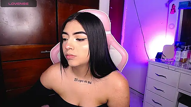 Snapshot of eva_six chatting on February 2025 01:41:01 AM eva six online show from February 2025 01:41:01 AM