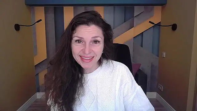 EllaLong online show from January 2026 12:31:02 PM