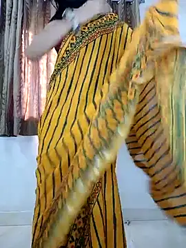 Snapshot of _surbhi_ chatting on November 2025 04:11:02 AM surbhi online show from November 2025 04:11:02 AM