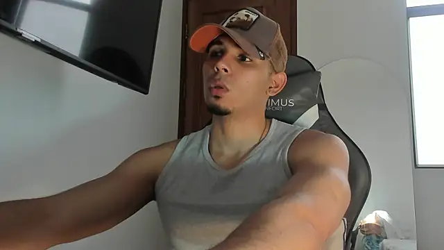 joss 111 online show from October 2025 02:24:01 PM