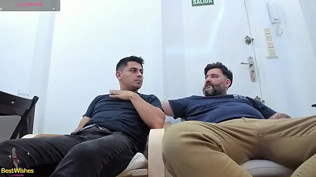 Snapshot of Maxi_TheBigDaddy chatting on January 2025 10:29:02 PM Maxi TheBigDaddy online show from January 2025 10:29:02 PM